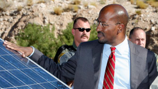 Illustration for article titled Boom for Whom? Making Sure Blacks Aren’t Left in the Dark When It Comes to Solar Energy